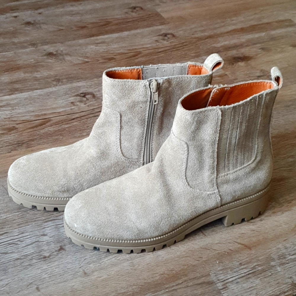 Women Boots